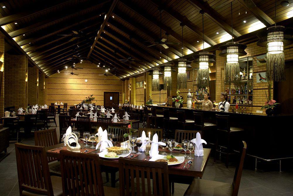 Kuiburi Hotel & Resort Kui Buri Εστιατόριο φωτογραφία